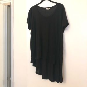 Urban outfitters LNA asymmetrical high low tee